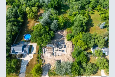 4714 W Drexel Ave, Franklin, WI 53132 - Photo 8