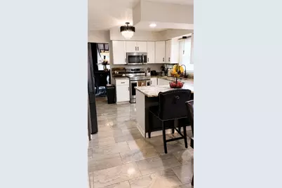 6529 N Range Line Rd, Glendale, WI 53209 - Photo 14