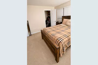 6529 N Range Line Rd, Glendale, WI 53209 - Photo 28