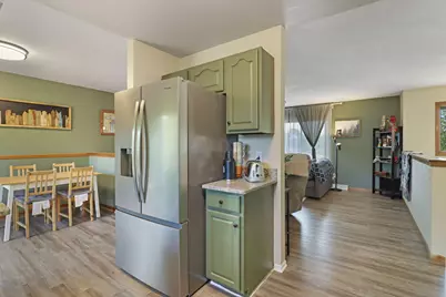 2117  Newberry Ln, Racine, WI 53402 - Photo 6