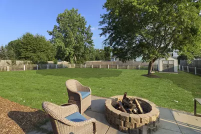 2117  Newberry Ln, Racine, WI 53402 - Photo 20