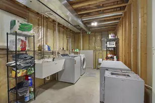 2117 Newberry Ln, Racine, WI 53402 - Photo 22