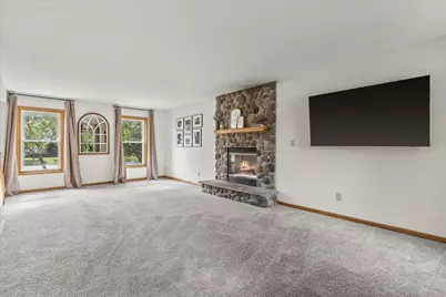 7115  Joy Marie Ln, Racine, WI 53185 - Photo 10