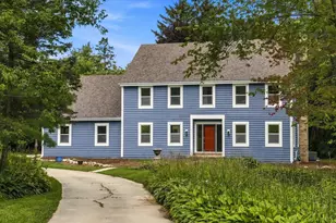 546 Beechwood Dr, Cedarburg, WI 53012 - Photo 54