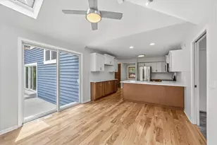 546 Beechwood Dr, Cedarburg, WI 53012 - Photo 10
