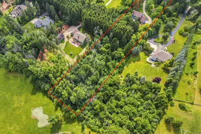 546  Beechwood Dr, Cedarburg, WI 53012 - Photo 58