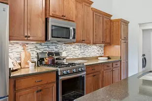 1724 Moccasin Trail, Waukesha, WI 53189 - Photo 14