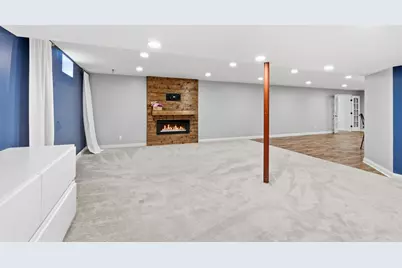 1724  Moccasin Trl, Waukesha, WI 53189 - Photo 52