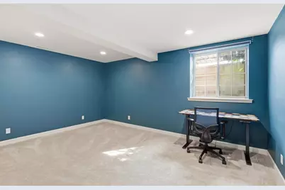 1724  Moccasin Trl, Waukesha, WI 53189 - Photo 30