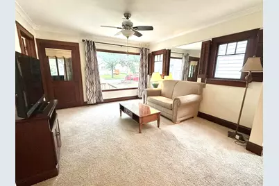 2557 N 59th St, Milwaukee, WI 53210 - Photo 2