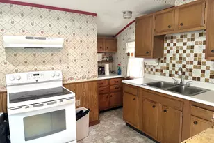 2557 N 59th St, Milwaukee, WI 53210 - Photo 10
