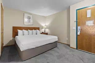 111 Center St, Lake Geneva, WI 53147 - Photo 6
