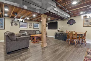 5253 S 8th St, Milwaukee, WI 53221 - Photo 24