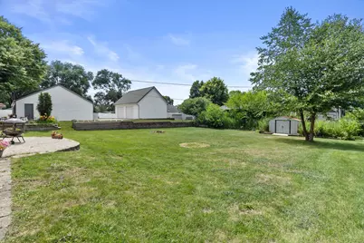 5253 S 8th St, Milwaukee, WI 53221 - Photo 32