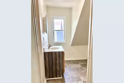 1234  Highland Ave, Racine, WI 53403 - Photo 10