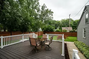 1952 N 119th St, Wauwatosa, WI 53226 - Photo 36