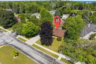 1127 Lincoln Blvd, Manitowoc, WI 54220 - Photo 62