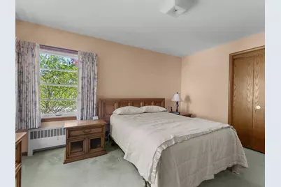 1127  Lincoln Blvd, Manitowoc, WI 54220 - Photo 40