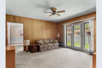 1127  Lincoln Blvd, Manitowoc, WI 54220 - Photo 32