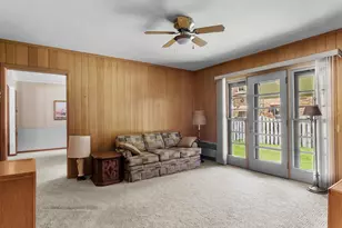 1127 Lincoln Blvd, Manitowoc, WI 54220 - Photo 32