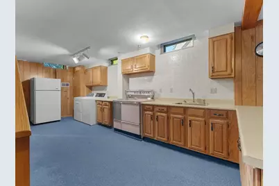 1127  Lincoln Blvd, Manitowoc, WI 54220 - Photo 44