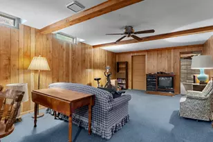 1127 Lincoln Blvd, Manitowoc, WI 54220 - Photo 48
