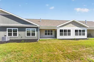 1601 Wildlife Dr, Kewaskum, WI 53040 - Photo 18
