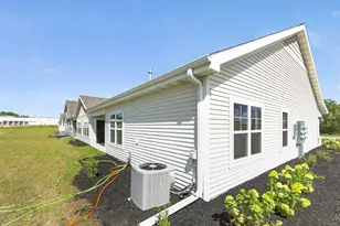 1601 Wildlife Dr, Kewaskum, WI 53040 - Photo 18