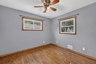 3627 Regency Dr, Racine, WI 53402 - Photo 6