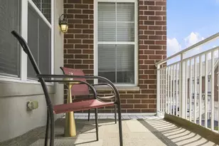 3862 S Lake Dr, Saint Francis, WI 53235 - Photo 10