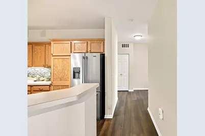3862 S Lake Dr #207, Saint Francis, WI 53235 - Photo 20