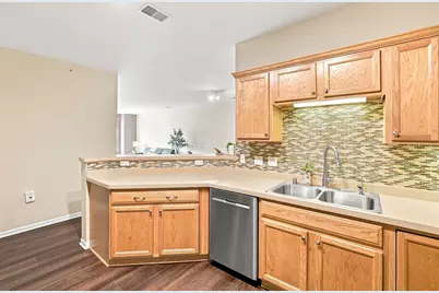 3862 S Lake Dr #207, Saint Francis, WI 53235 - Photo 16