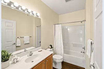 3862 S Lake Dr #207, Saint Francis, WI 53235 - Photo 24