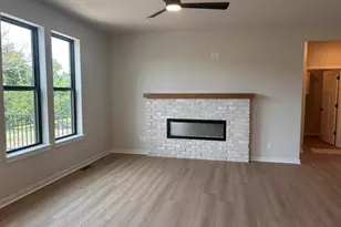9569 S Sophia Ct, Franklin, WI 53132 - Photo 6