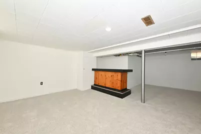 3672 S 19th St, Milwaukee, WI 53221 - Photo 16