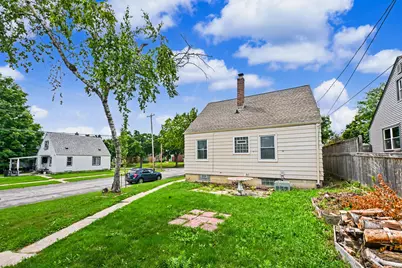 3672 S 19th St, Milwaukee, WI 53221 - Photo 24