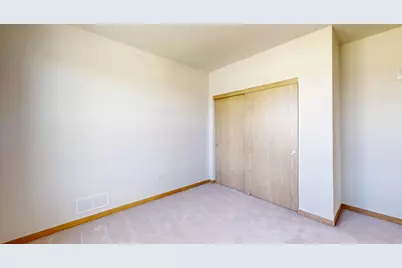 N88W15000  Main St #2316, Menomonee Falls, WI 53051 - Photo 4