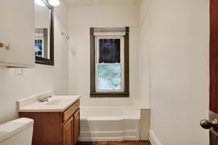 2621 N 49th St, Milwaukee, WI 53210 - Photo 14