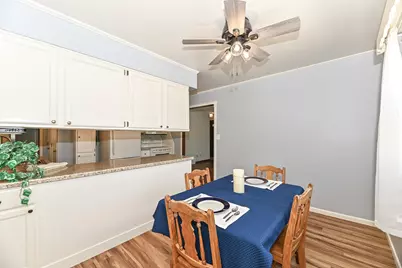 1220  Lakeview Ave, South Milwaukee, WI 53172 - Photo 14
