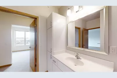 N88W15000  Main St #2217, Menomonee Falls, WI 53051 - Photo 2