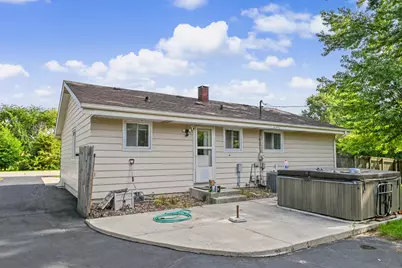 2115  6 Mile Rd, Racine, WI 53402 - Photo 28