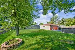 2115 6 Mile Rd, Racine, WI 53402 - Photo 24