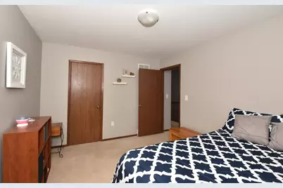 384  Willow Grove Dr #F, Pewaukee, WI 53072 - Photo 24