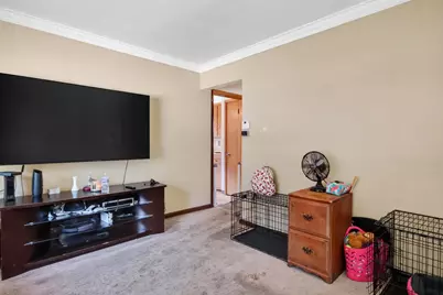8109 W Potomac Ave, Milwaukee, WI 53218 - Photo 6