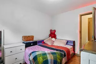 8109 W Potomac Ave, Milwaukee, WI 53218 - Photo 16