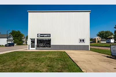 1415  Commercial St, Bangor, WI 54614 - Photo 2
