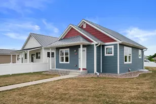 1804 Farm View Dr, Port Washington, WI 53024 - Photo 28