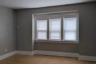 2545 N 21st St, Milwaukee, WI 53206 - Photo 4