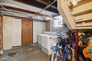 3827 Dr. William Finlayson St, Milwaukee, WI 53212 - Photo 26