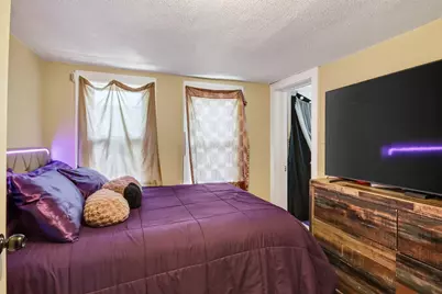 3827  Dr William Finlayson St, Milwaukee, WI 53212 - Photo 18